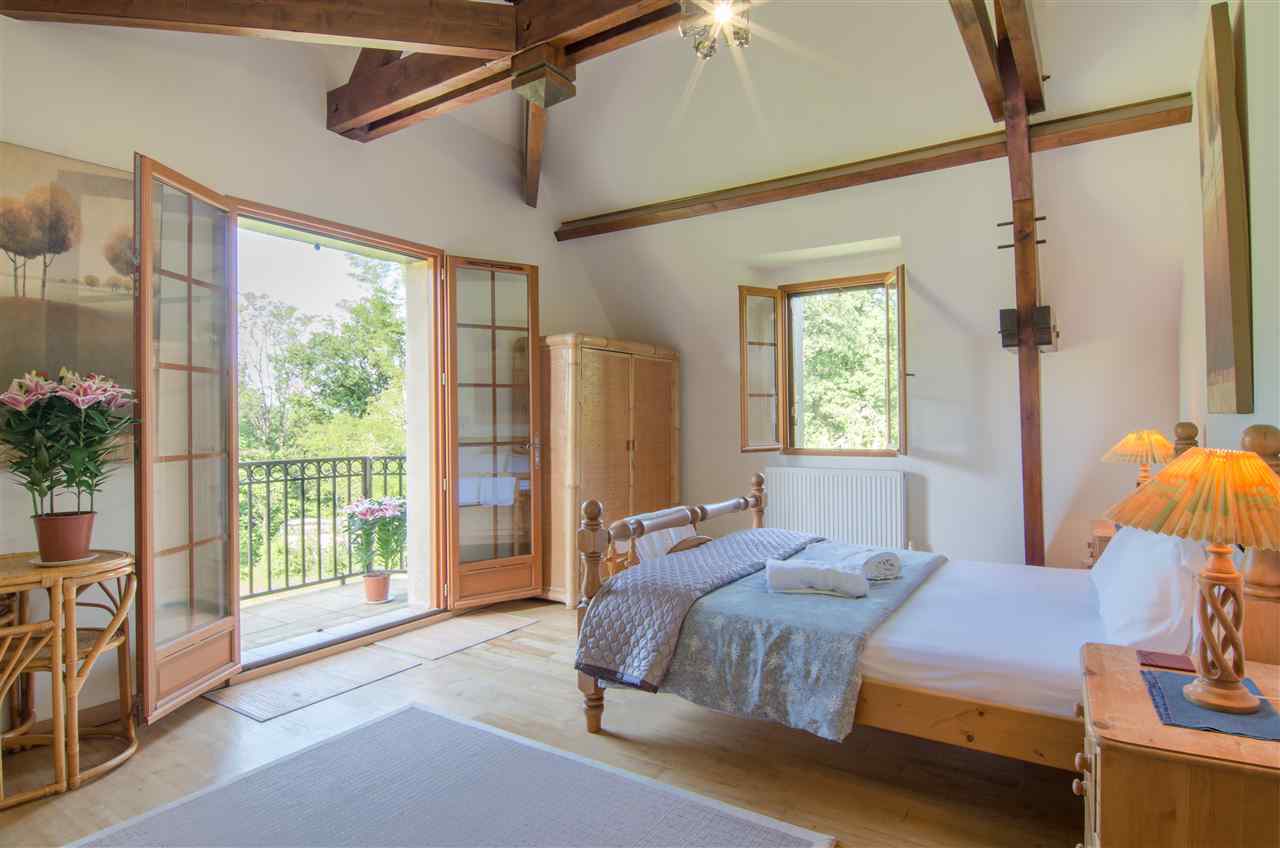 resized-2349823-La Perode, Robshaw, June 2019 full sized) (64).jpg